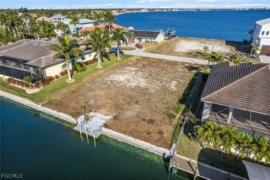 Premium waterfront homesite with DIRECT SAILBOAT GULF ACCESS on Royal Tee Country Club in Florida - for sale on GolfHomes.com, golf home, golf lot