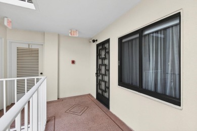 HUNTINGTON LAKES--ACTIVE ADULT COMMUNITY, 55+ community.Welcome on Marina Lakes Golf Course in Florida - for sale on GolfHomes.com, golf home, golf lot