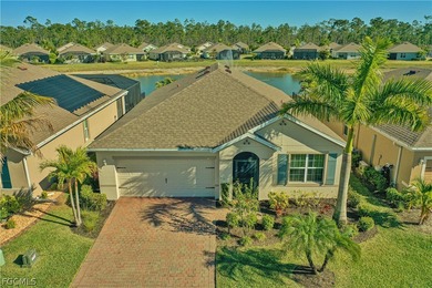 NEWER 3BR/2BA HOME WITH TERRIFIC CENTER OF LAKE VIEW & WATER on Herons Glen Golf and Country Club in Florida - for sale on GolfHomes.com, golf home, golf lot