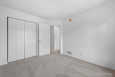 Welcome to this move-in ready 3-bedroom, 2.1-bath townhome in on Cary Country Club in Illinois - for sale on GolfHomes.com, golf home, golf lot