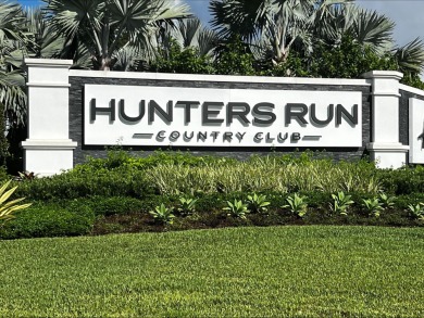 2020 NEW A/C and 2024 NEW ROOF! Beautifully appointed home in on  in Florida - for sale on GolfHomes.com, golf home, golf lot