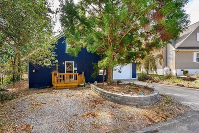 Intracoastal waterway gated community, with trees.3-bedroom on Glen Dornoch Waterway Golf Links in South Carolina - for sale on GolfHomes.com, golf home, golf lot