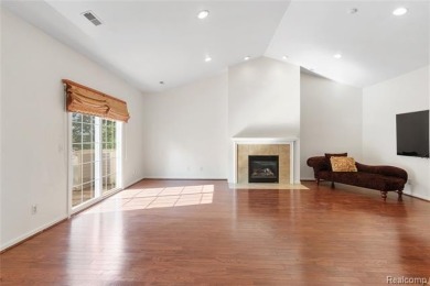Welcome to this prestigious 3 bedroom, 2 full-bathroom on Fellows Creek Golf Club in Michigan - for sale on GolfHomes.com, golf home, golf lot