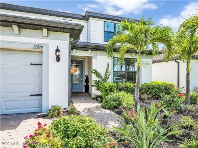 HURRICANE READY- NO FLOOD- FURNITURE AND GOLF CART NEGOTIABLE - on Old Corkscrew Golf Club in Florida - for sale on GolfHomes.com, golf home, golf lot