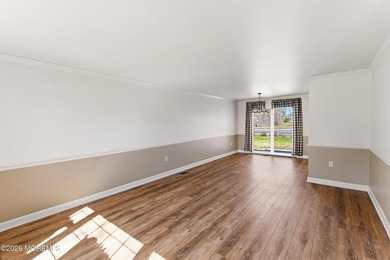 Affordable, ammenity-filled living at it's finest. This 2 bed, 1 on Rossmoor Golf Club in New Jersey - for sale on GolfHomes.com, golf home, golf lot