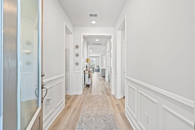 Move in ready! 1 mile, or 10-minute golf cart ride to the beach on Beachwood Golf Club in South Carolina - for sale on GolfHomes.com, golf home, golf lot