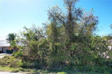 Great opportunity to buy and build or invest and wait. Location on Port Charlotte Golf Club in Florida - for sale on GolfHomes.com, golf home, golf lot