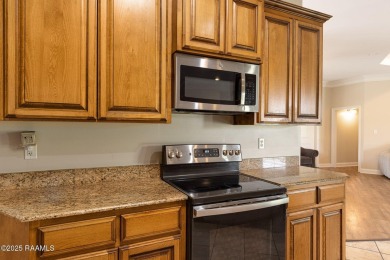Welcome to this expansive, move-in ready home situated along the on Squirrel Run Golf Courses in Louisiana - for sale on GolfHomes.com, golf home, golf lot