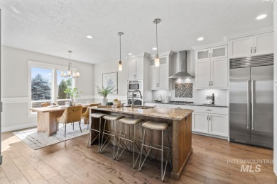 Welcome to this beautifully maintained 4 bedroom, 3 bath home on Hunters Point Golf Club in Idaho - for sale on GolfHomes.com, golf home, golf lot