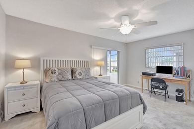 Move right into this pristine, gorgeous condo which is located on Kings Point Golf -Flanders Way in Florida - for sale on GolfHomes.com, golf home, golf lot