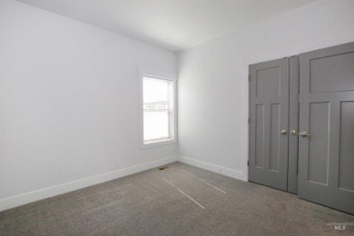 Welcome to this stunning home with a modern touch. Enjoy the on Scotch Pines Golf Course in Idaho - for sale on GolfHomes.com, golf home, golf lot