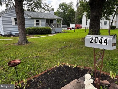 Coming Soon! Move-in ready, recently updated, 3 bedroom, 1 bath on Jeffersonville Golf Club in Pennsylvania - for sale on GolfHomes.com, golf home, golf lot