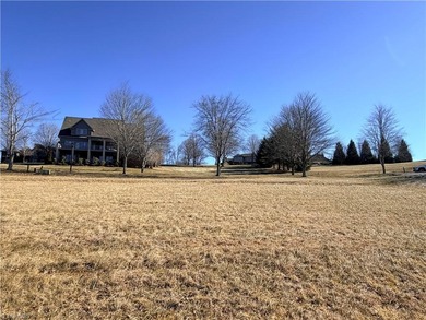 Beautifully laying lot with long range views of Mount Jefferson on Jefferson Landing Club in North Carolina - for sale on GolfHomes.com, golf home, golf lot