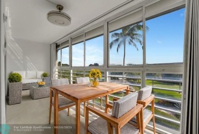 Price Reduced! Stunning Corner Unit in Wynmoor! ALL appliances on Wynmoor Golf Course in Florida - for sale on GolfHomes.com, golf home, golf lot