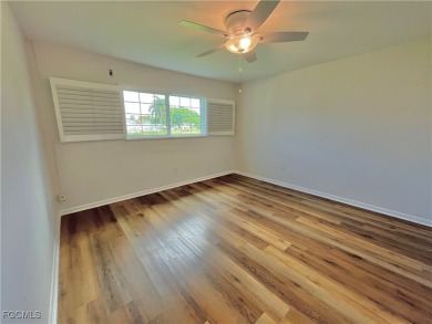 *BEAUTIFUL POOLSIDE LOCATION*OPEN RENOVATED KITCHEN*NEW on Myerlee Country Club in Florida - for sale on GolfHomes.com, golf home, golf lot