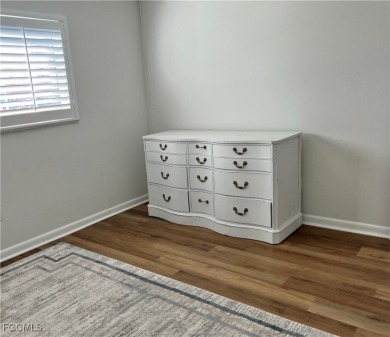 *BEAUTIFUL POOLSIDE LOCATION*OPEN RENOVATED KITCHEN*NEW on Myerlee Country Club in Florida - for sale on GolfHomes.com, golf home, golf lot
