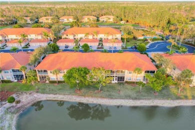 Beautifully appointed 2+Den, 1-car garage garden home in Naples on Forest Glen Golf and Country Club in Florida - for sale on GolfHomes.com, golf home, golf lot