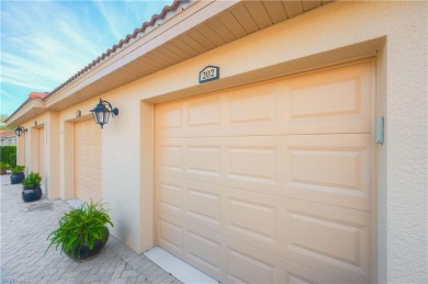 Beautifully appointed 2+Den, 1-car garage garden home in Naples on Forest Glen Golf and Country Club in Florida - for sale on GolfHomes.com, golf home, golf lot