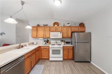 **BOND PAID!** Welcome to this Beautifully Maintained 2/2 Colony on The Links of Spruce Creek in Florida - for sale on GolfHomes.com, golf home, golf lot