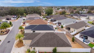~NEW PRICE REDUCTION!~ ~2016 ROOF~ ~GLASS ENCLOSED LANAI~ ~GOLF on The Links of Spruce Creek in Florida - for sale on GolfHomes.com, golf home, golf lot
