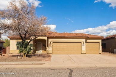 ATTENTION BUYERS!! Sellers are offering a 2-1 rate buydown on Del Lago Golf Club in Arizona - for sale on GolfHomes.com, golf home, golf lot