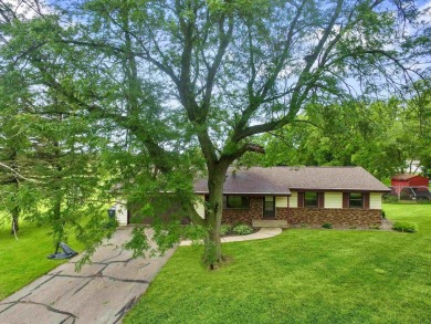 Welcome to this 3-bedroom, 2-bath ranch located on Oak Ridge on Oak Ridge Golf Course in Wisconsin - for sale on GolfHomes.com, golf home, golf lot