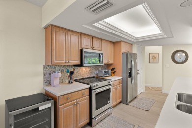 Beautifully maintained, near beach home with 2 bedrooms and 2 on Beachview Golf Club in Florida - for sale on GolfHomes.com, golf home, golf lot
