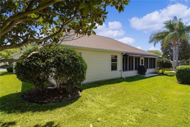 ~HUGE PRICE REDUCTION~ ~NO BOND!~  ~2020 ROOF~ ~GOLF CART on The Links of Spruce Creek in Florida - for sale on GolfHomes.com, golf home, golf lot