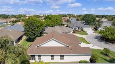 ~HUGE PRICE REDUCTION~ ~NO BOND!~  ~2020 ROOF~ ~GOLF CART on The Links of Spruce Creek in Florida - for sale on GolfHomes.com, golf home, golf lot