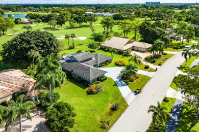 RARE FIND ON EASTPOINTE PINES! Spacious 3,000 sq. ft. home on on Eastpointe Country Club in Florida - for sale on GolfHomes.com, golf home, golf lot