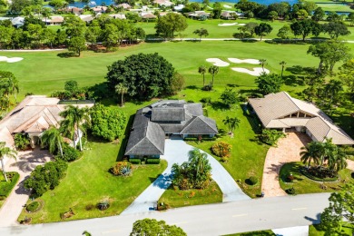 RARE FIND ON EASTPOINTE PINES! Spacious 3,000 sq. ft. home on on Eastpointe Country Club in Florida - for sale on GolfHomes.com, golf home, golf lot