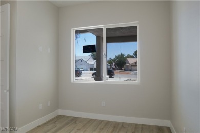 Custom Luxury Home on Executive Golf Course | 4 Beds | 4 Baths | on Lakeview Executive Golf Course in Nevada - for sale on GolfHomes.com, golf home, golf lot