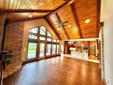 Stunning 2,675 sf 3BR or 4BR/2.5BA Golf Course Paradise! Wake up on Rayburn Country Club in Texas - for sale on GolfHomes.com, golf home, golf lot