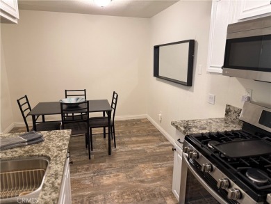 Beautiful Valencia Lakeshore condo, on the lower level, with one on Vista Valencia Golf Course in California - for sale on GolfHomes.com, golf home, golf lot