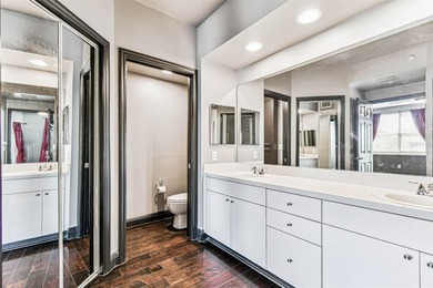 Luxury Lakefront Condo with Golf Course Views.
Enjoy serene on East Bay Golf Club in Florida - for sale on GolfHomes.com, golf home, golf lot