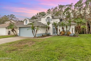 Welcome to this luxurious 3 bedroom, 2.5 bathroom home located on The Golf Club At Cypress Head in Florida - for sale on GolfHomes.com, golf home, golf lot