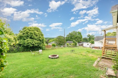 380 Woodlawn Avenue in Cramerton, NC, is a charming 2-bedroom on Cramer Mountain Country Club in North Carolina - for sale on GolfHomes.com, golf home, golf lot