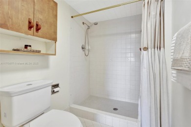 Resort Style Living - Century Village. Well maintained 2 bedroom on Flamingo Lakes Country Club in Florida - for sale on GolfHomes.com, golf home, golf lot