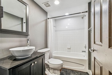 Luxury Lakefront Condo with Golf Course Views.
Enjoy serene on East Bay Golf Club in Florida - for sale on GolfHomes.com, golf home, golf lot