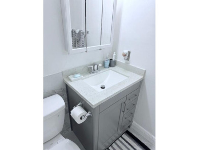 Lovely furnished 1 bedroom 1.5 bath unit in quiet location near on Hillsboro Pines Golf in Florida - for sale on GolfHomes.com, golf home, golf lot
