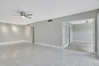 MAKE AN OFFER on this charming 2BR, 2BR condo in desirable Palm on Palm-Aire Country Club and Resort - Palms in Florida - for sale on GolfHomes.com, golf home, golf lot