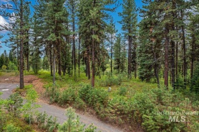 A rare nearly 1.5-acre flat lot on a secluded cul-de-sac on Whitetail Golf Club in Idaho - for sale on GolfHomes.com, golf home, golf lot