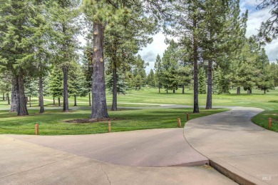 A rare nearly 1.5-acre flat lot on a secluded cul-de-sac on Whitetail Golf Club in Idaho - for sale on GolfHomes.com, golf home, golf lot