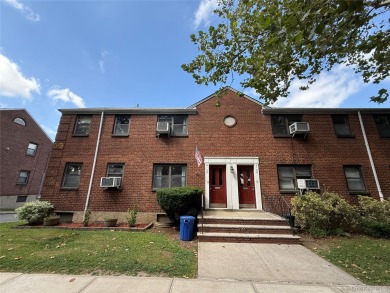 Welcome to this sun-filled two-bedroom, one-bathroom co-op in on Clearview Park Golf Course in New York - for sale on GolfHomes.com, golf home, golf lot