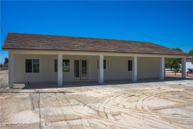 Custom Luxury Home on Executive Golf Course | 4 Beds | 3 Baths | on Lakeview Executive Golf Course in Nevada - for sale on GolfHomes.com, golf home, golf lot