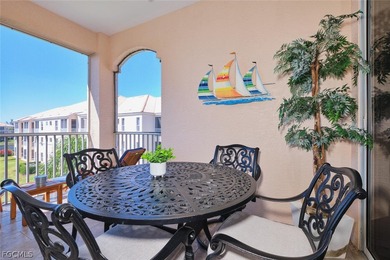 Top floor 3 bedroom condo located in Lexington Country Club's on Lexington Country Club in Florida - for sale on GolfHomes.com, golf home, golf lot