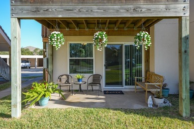 221 Marion Drive Unit B107 -- Rockport Country Club. Peaceful on Rockport Country Club in Texas - for sale on GolfHomes.com, golf home, golf lot