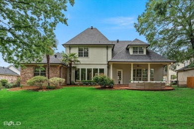 Elegant Living in Southern Trace - Where Luxury Meets Lifestyle

 on Southern Trace Country Club in Louisiana - for sale on GolfHomes.com, golf home, golf lot