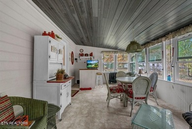 This well maintained 3-bedroom, 2-bath manufactured home offers on Stonehenge Golf Course in Tennessee - for sale on GolfHomes.com, golf home, golf lot