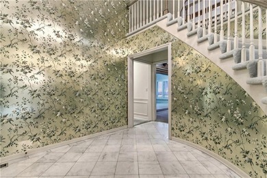 OPPORTUNITY TO OWN ON THE 7TH FAIRWAY! Meticulously maintained 1 on Blue Hills Country Club in Missouri - for sale on GolfHomes.com, golf home, golf lot